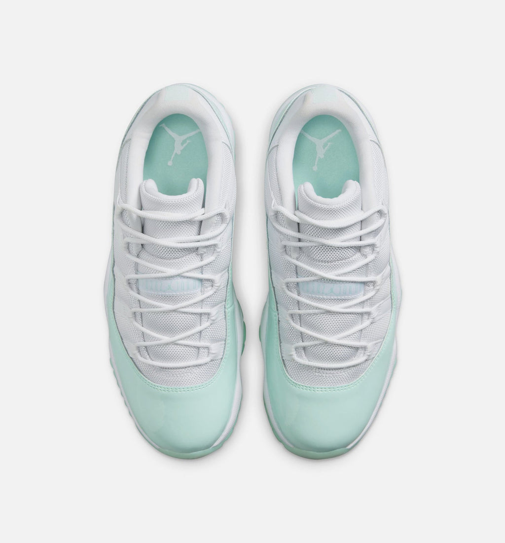 Air Jordan 11 Retro Low Igloo 女士休闲运动鞋 - 白色/冰屋色