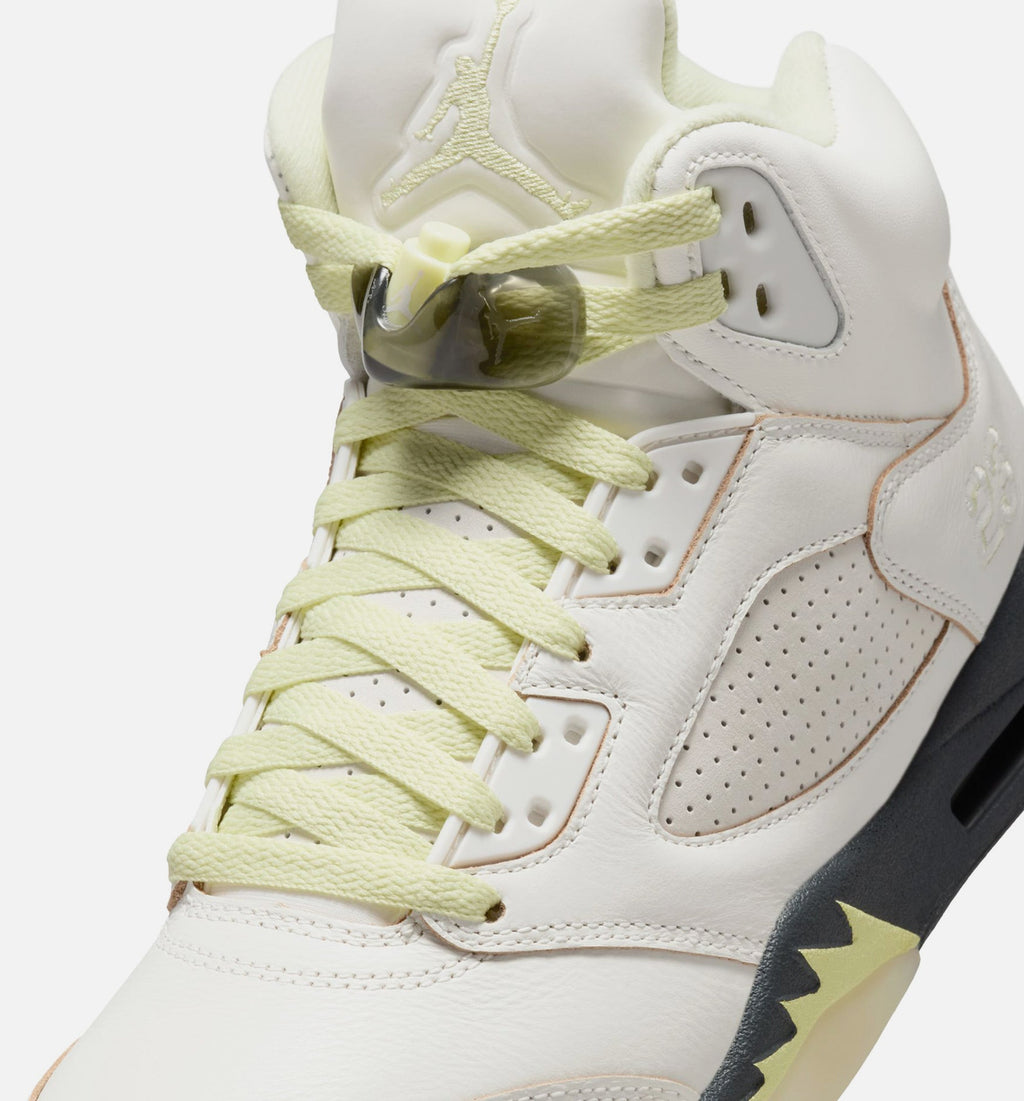 Air Jordan 5 Retro Luminous Green and Sail 女士休闲运动鞋 - 帆白色/荧光绿/炭灰色