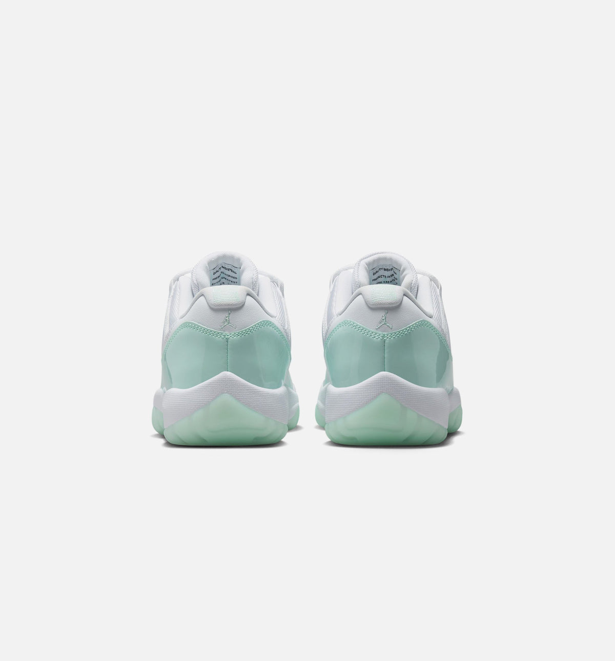 Air Jordan 11 Retro Low Igloo 女士休闲运动鞋 - 白色/冰屋色