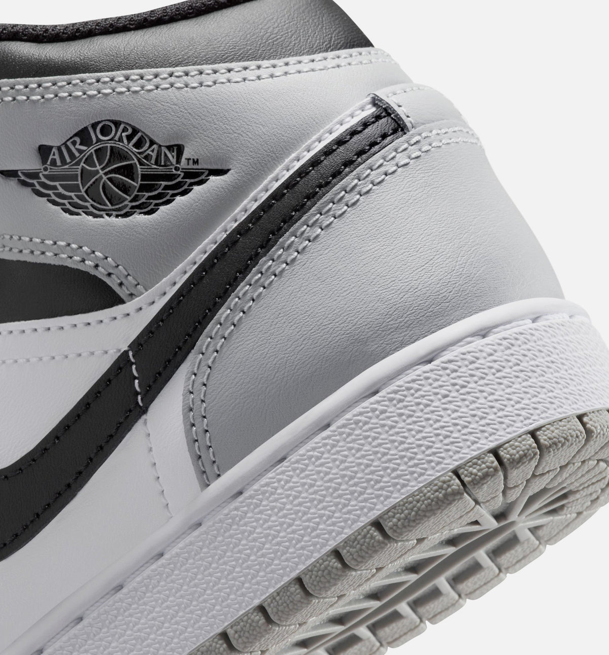 Air Jordan 1 Mid 大童休闲运动鞋 - 白/浅烟灰/黑