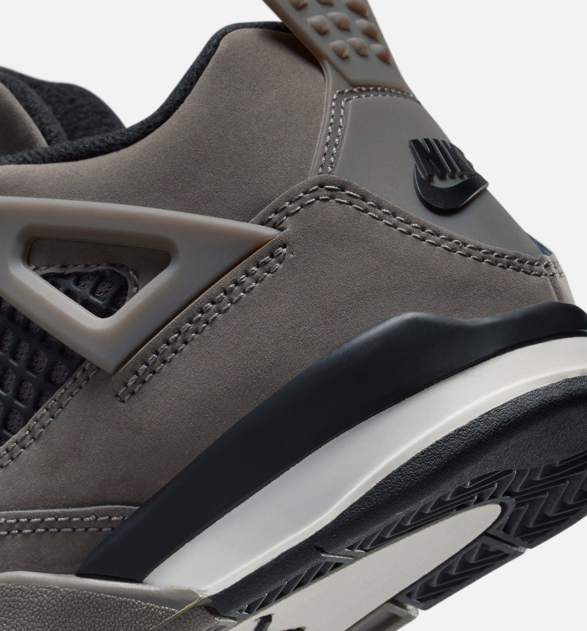 Air Jordan 4 Retro 小童休闲鞋 - 洞穴石灰/黑/月尘色