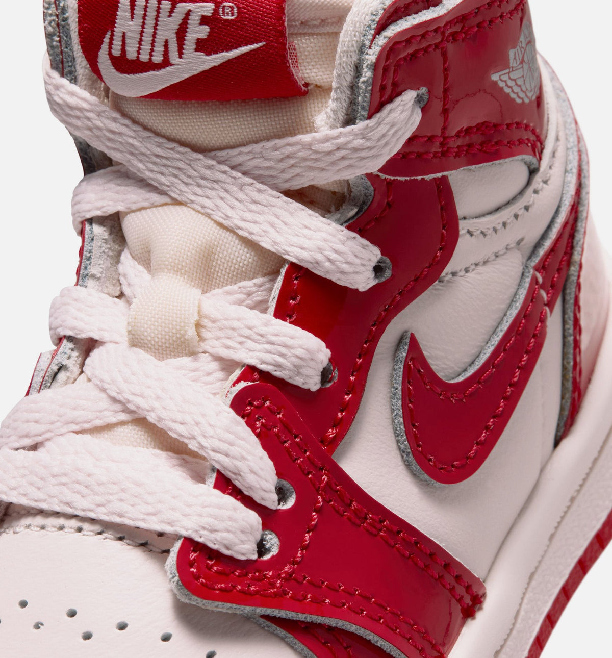 Air Jordan 1 Retro High OG 婴幼童休闲鞋 - 大学红/金属银