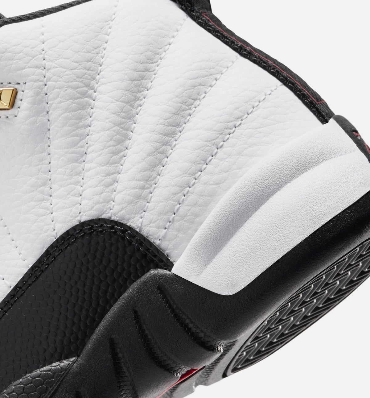 Air Jordan 12 Retro Taxi 学龄前儿童休闲运动鞋 - 白色/黑色/出租车黄