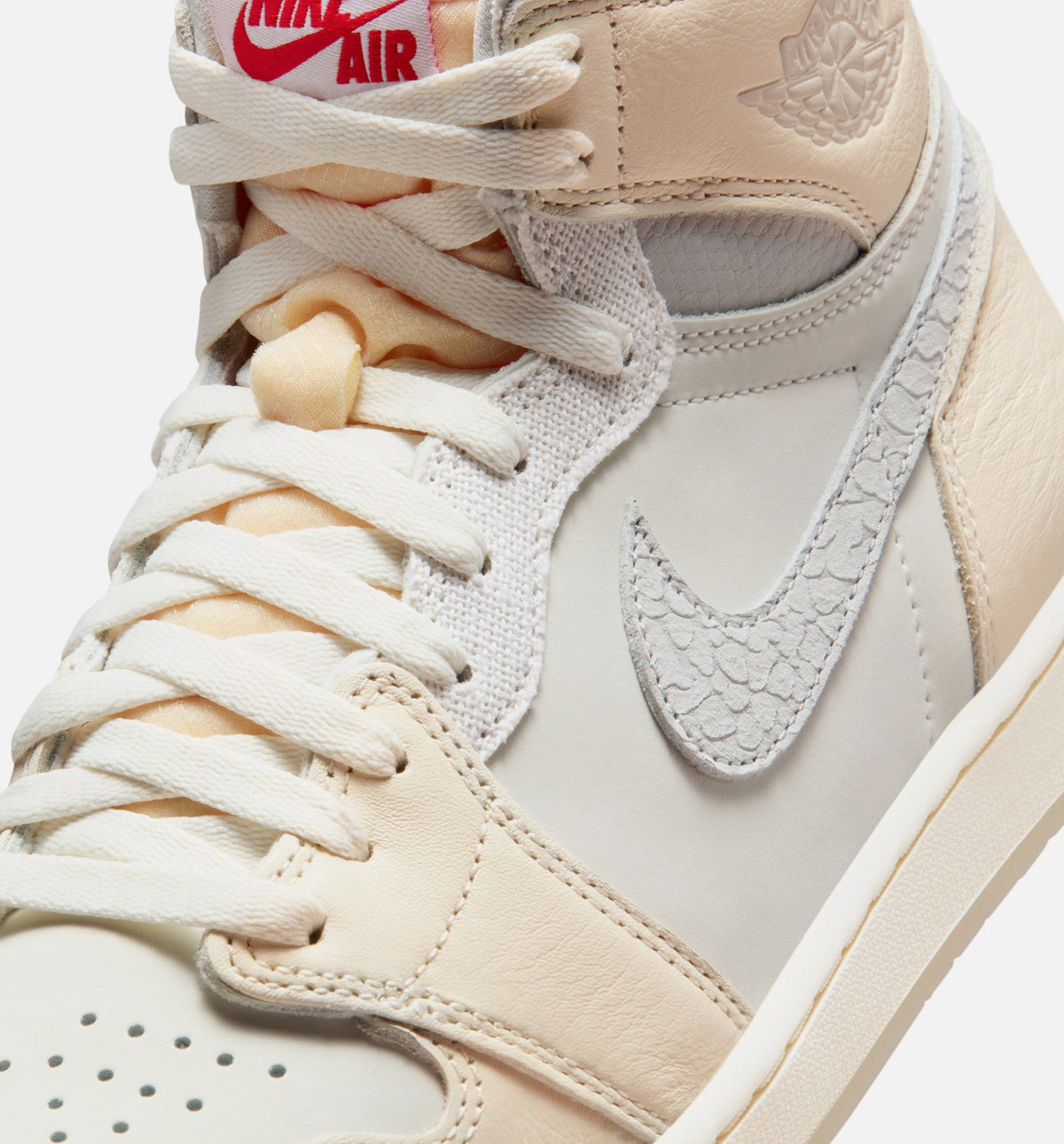 Air Jordan 1 Retro High OG 男士休闲运动鞋 - 帆白/大学红/淡象牙白