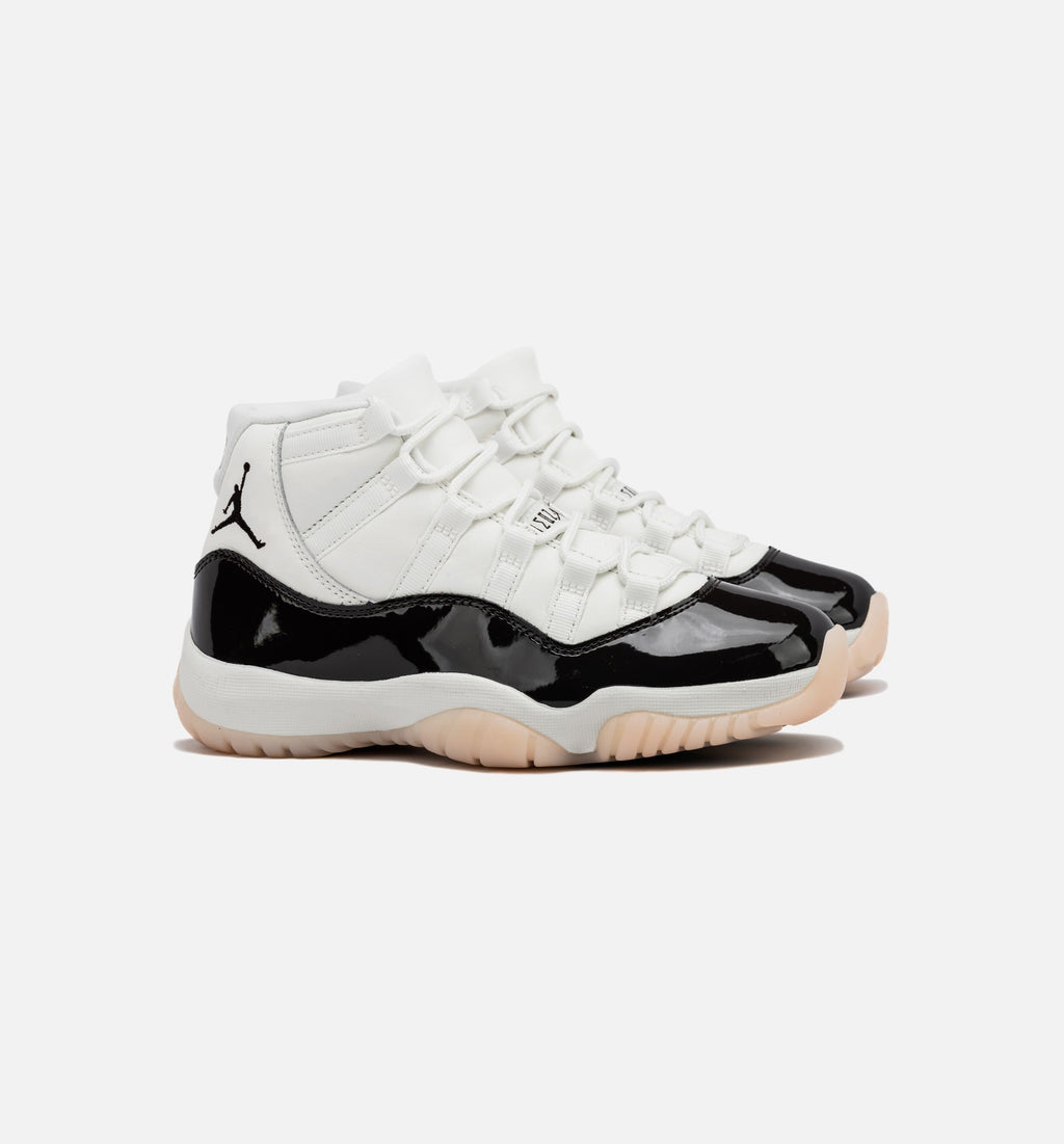 Air Jordan 11 Retro Neapolitan 女士休闲运动鞋 - 帆白色/天鹅绒棕/氛围色