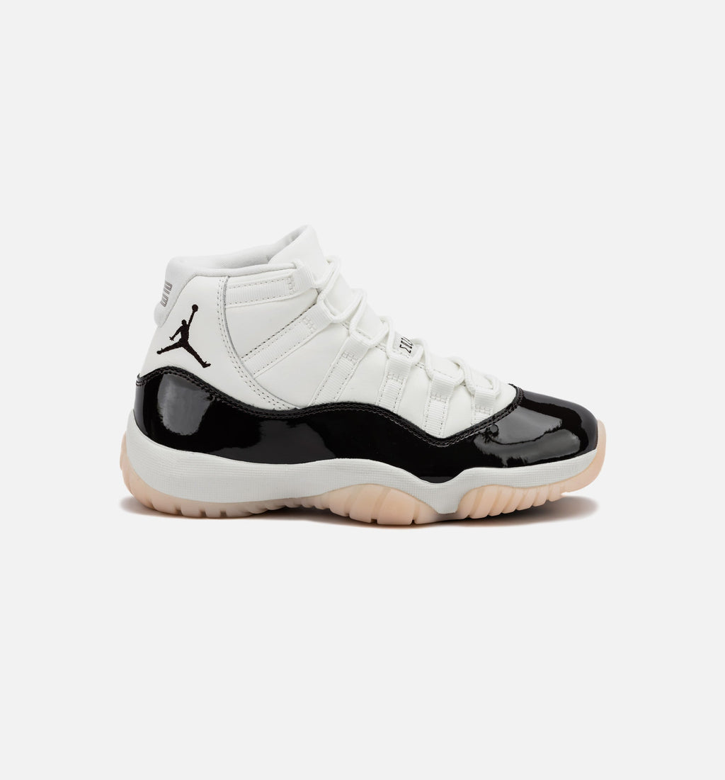 Air Jordan 11 Retro Neapolitan 女士休闲运动鞋 - 帆白色/天鹅绒棕/氛围色