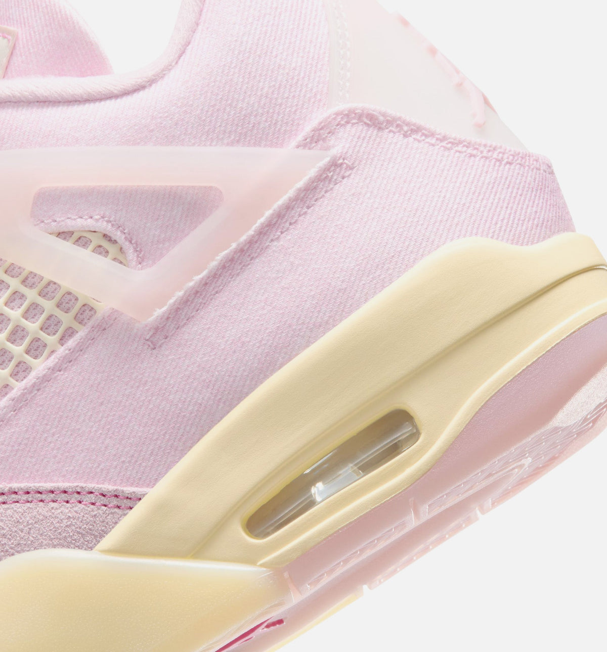 Air Jordan 4 Retro Pink Pearl And Iced Carmine 女士休闲运动鞋 - 珍珠粉/冰胭脂红/椰奶白